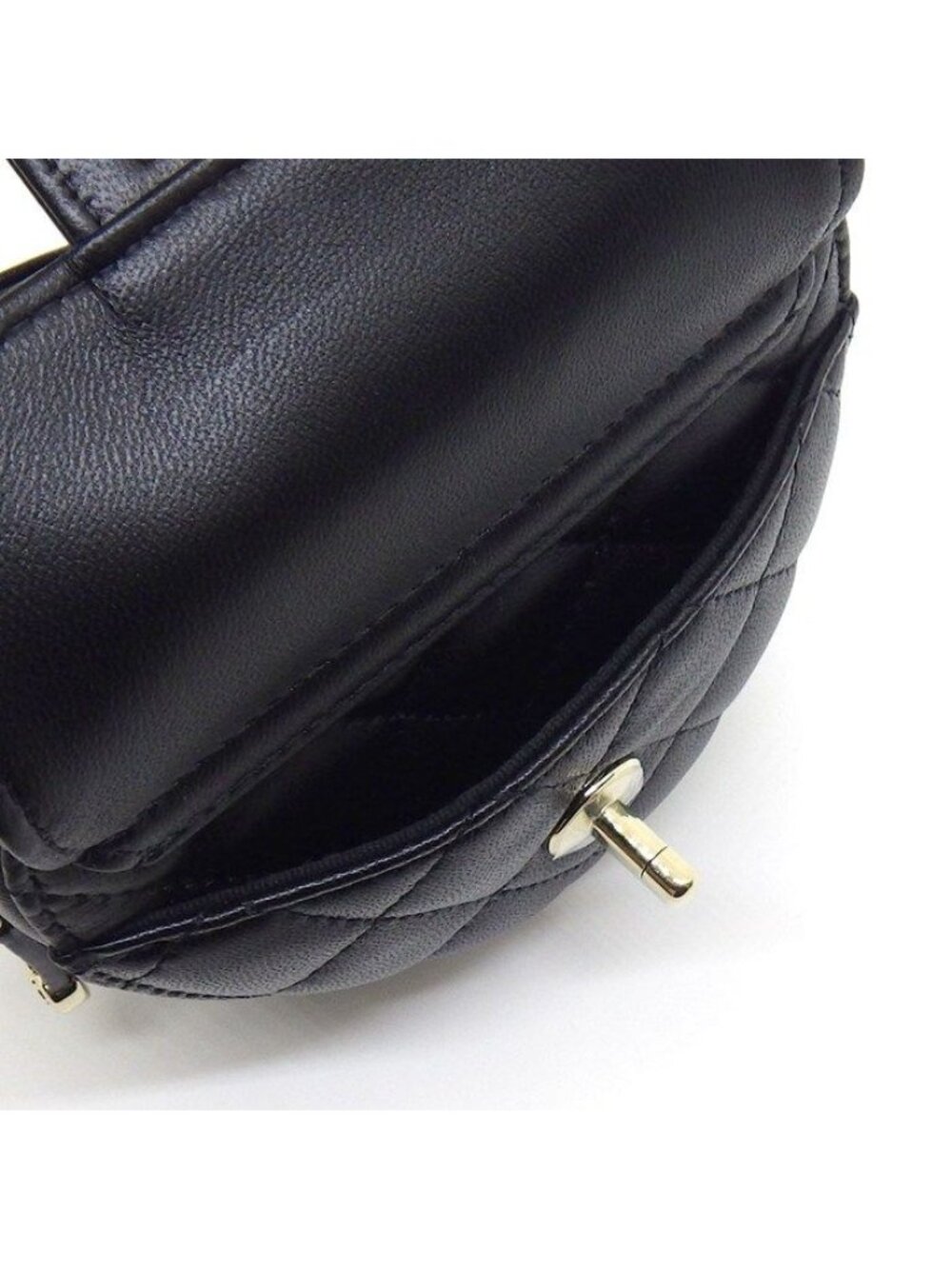 Chanel Shoulder Bag Quilted Heart Chain Onwards Black Bordeaux Lambskin - Picture 6 of 11